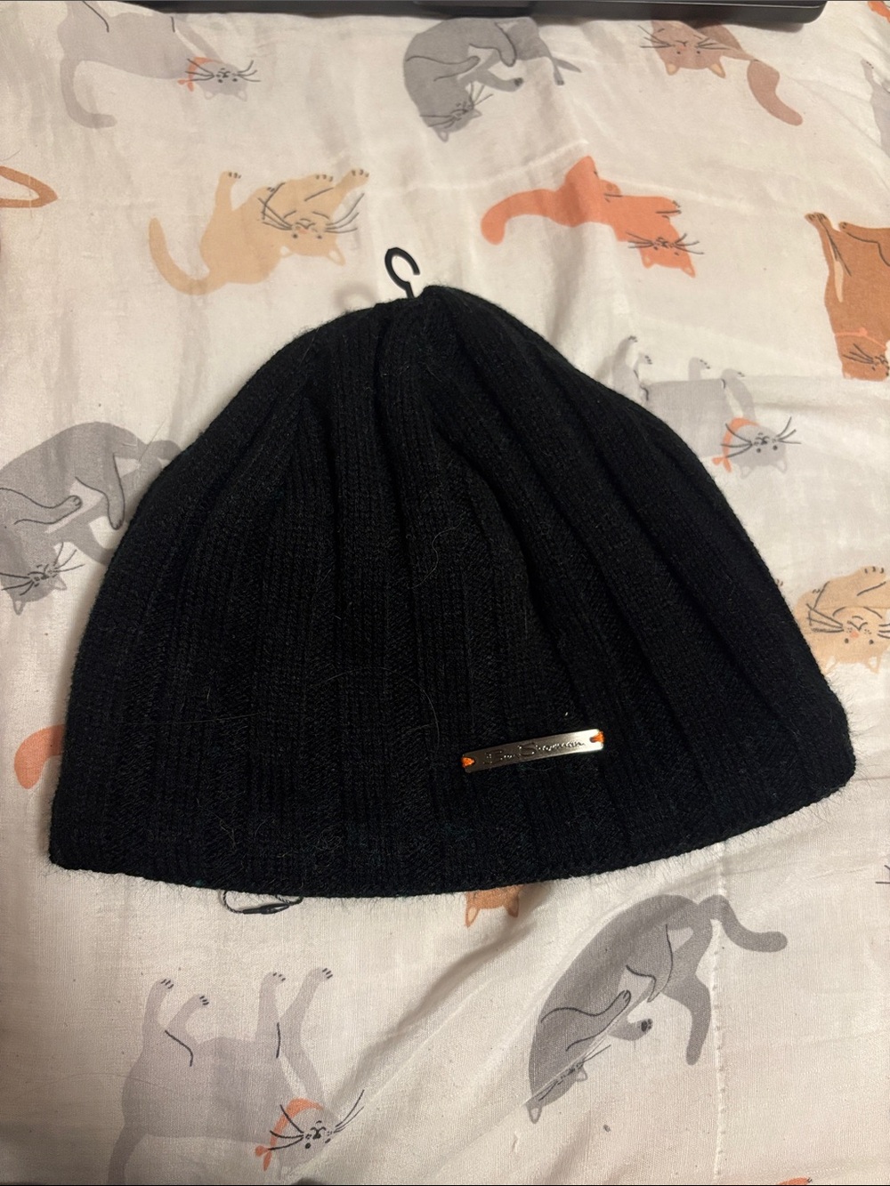 women’s ben sherman black beanie